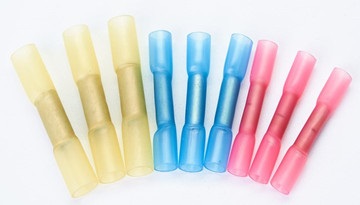 Waterproof heat shrinkable connecter 